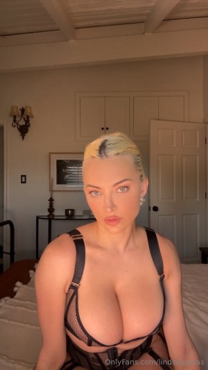 Lindsey Pelas Photo #1431