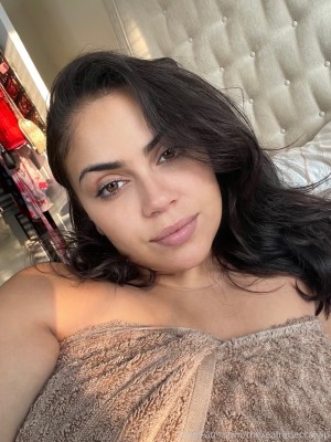 Therealrebeccaj Photo #92