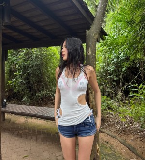 Shannon Zhao Photo #12