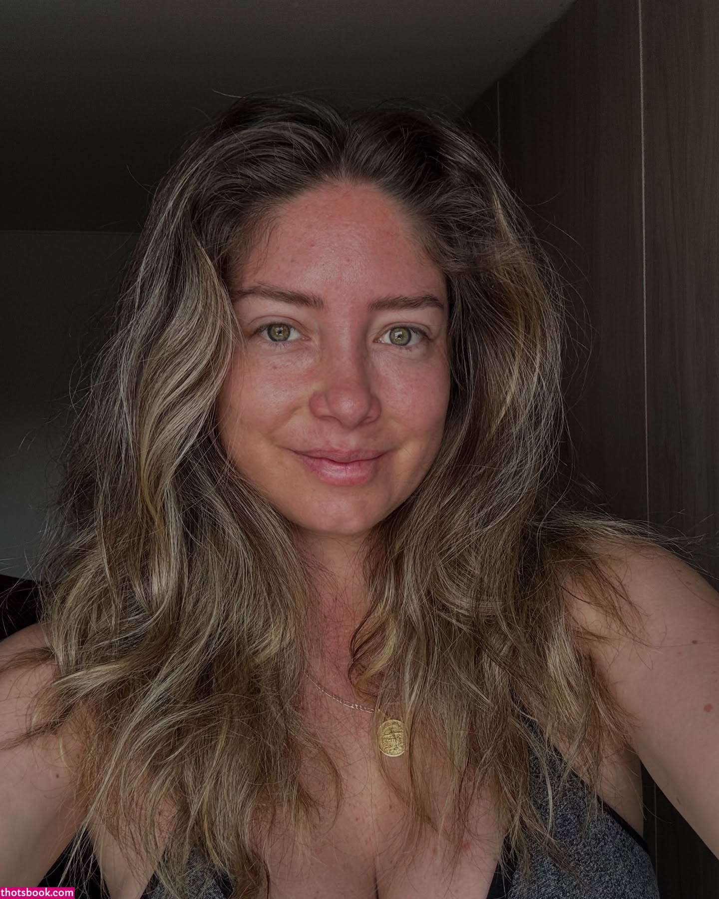 Carolain Cawen Photo #9