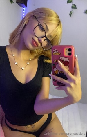 pr1ncesslola Photo #18