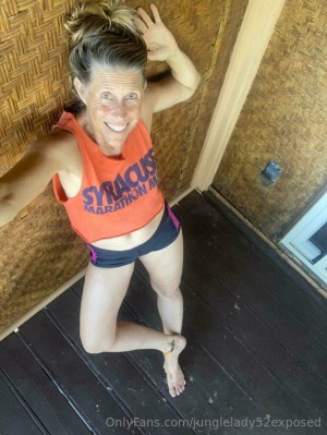 Junglelady52 Photo #20