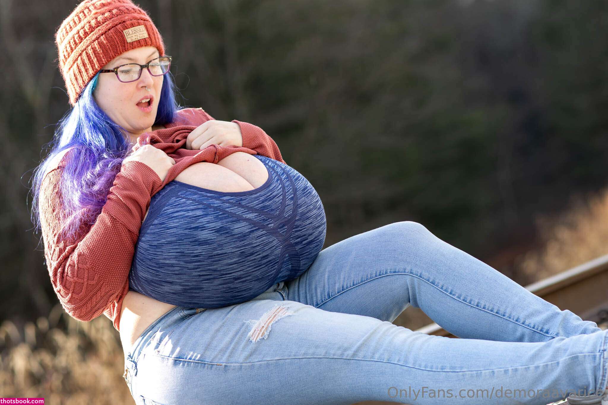 Demora Avarice Photo #368