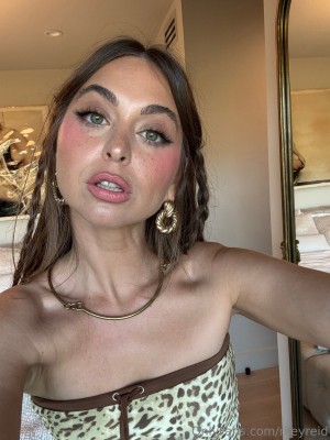 Riley Reid Post #257