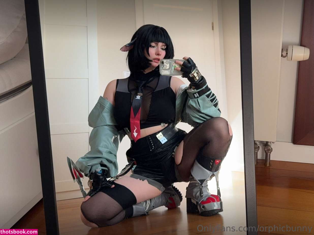 Monochromesan Photo #333