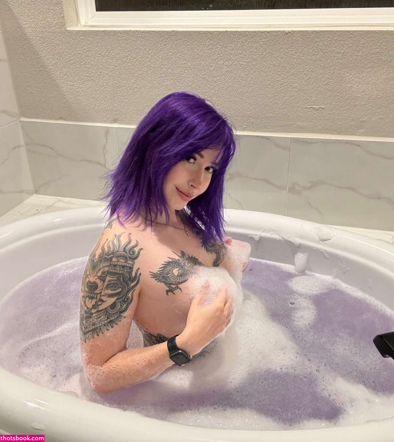 Strongwaifu Photo #232