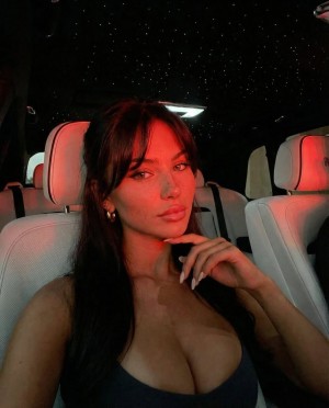 Alessia Lane Photo #3