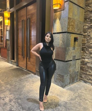 Lau Guzman Photo #21