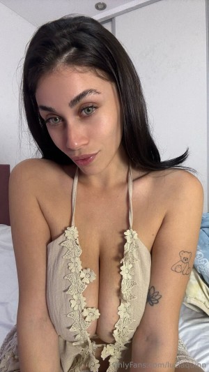 Lucia Quinn Photo #20