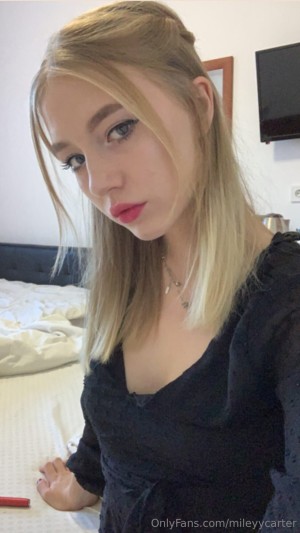 mileyycarter Photo #7
