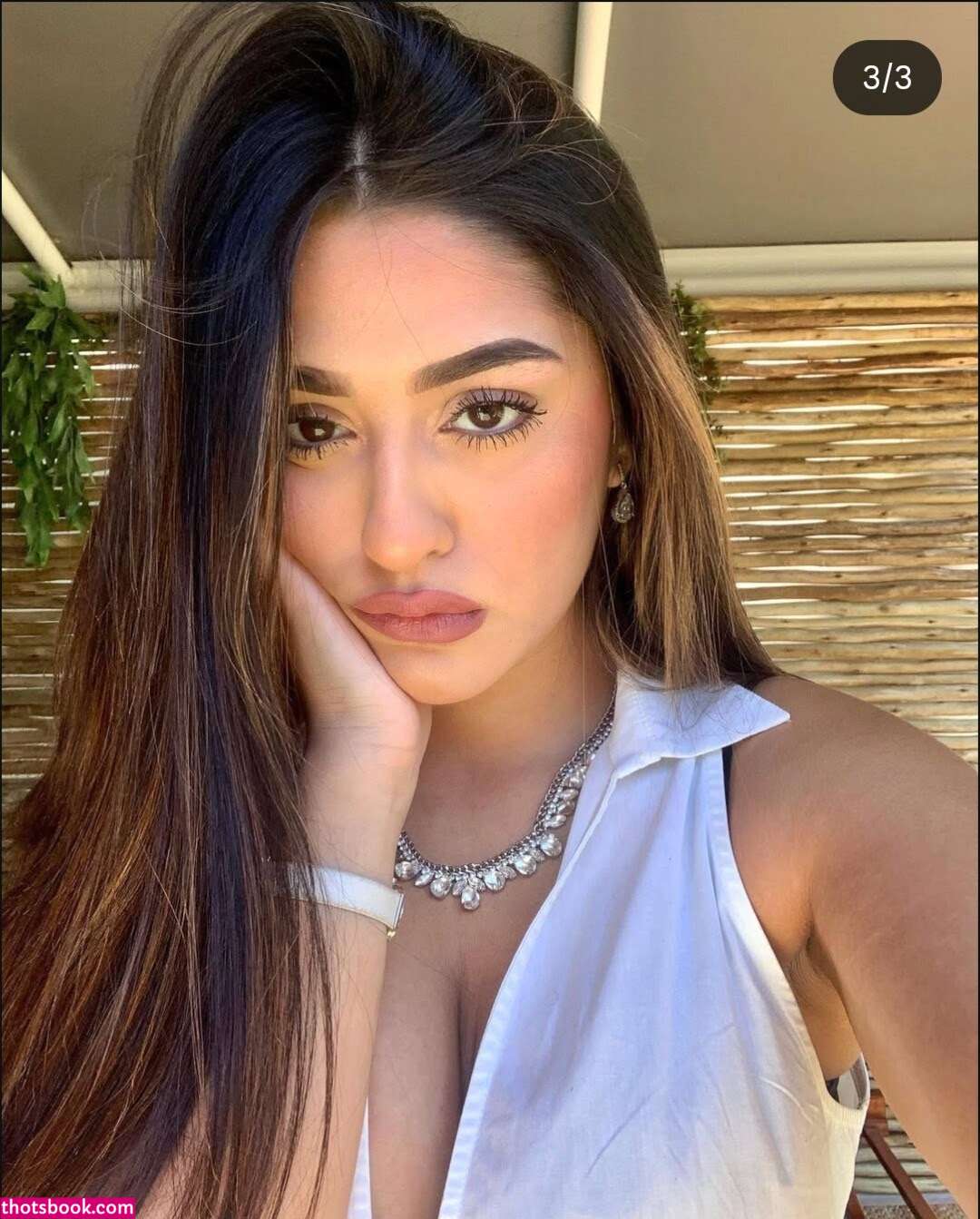 Nina Samuels Photo #7