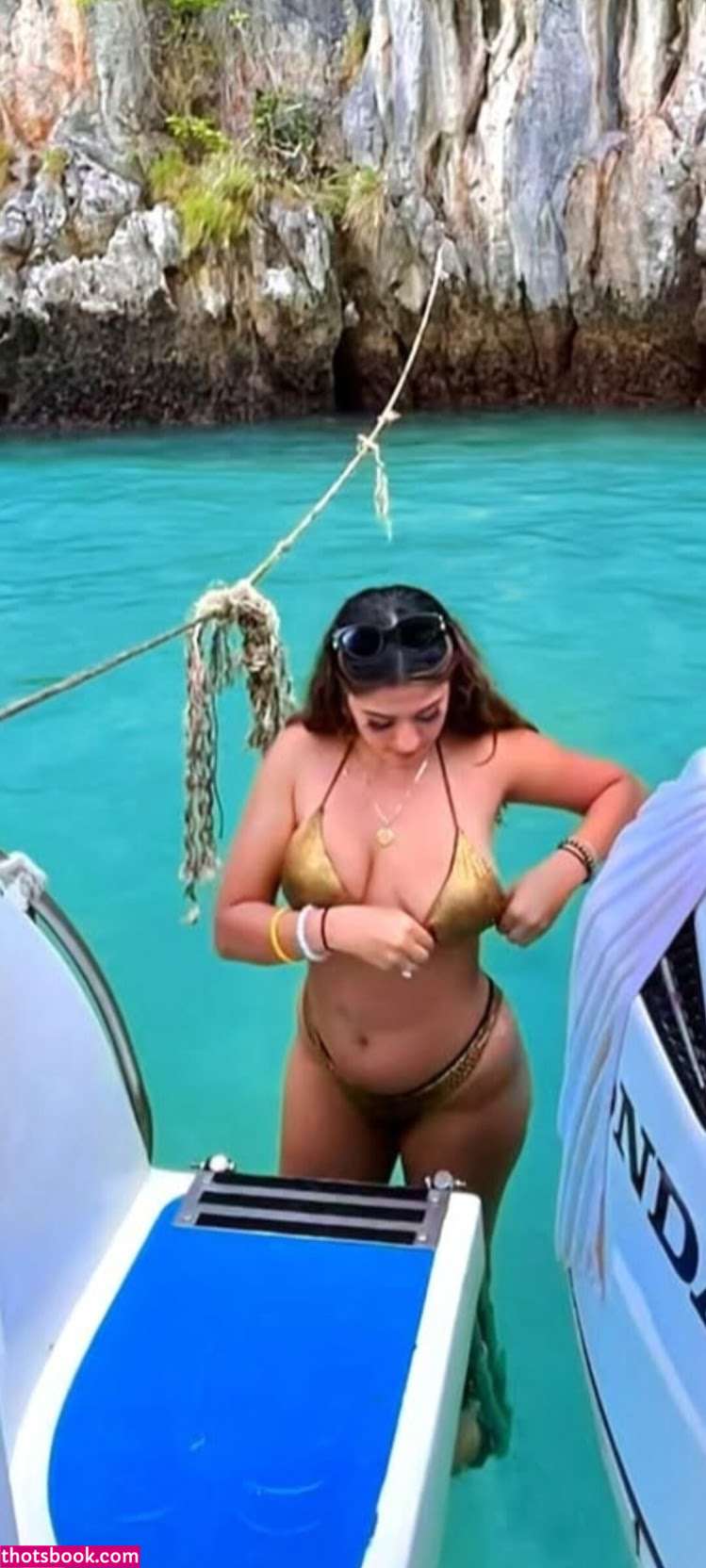 Nina Samuels Photo #24