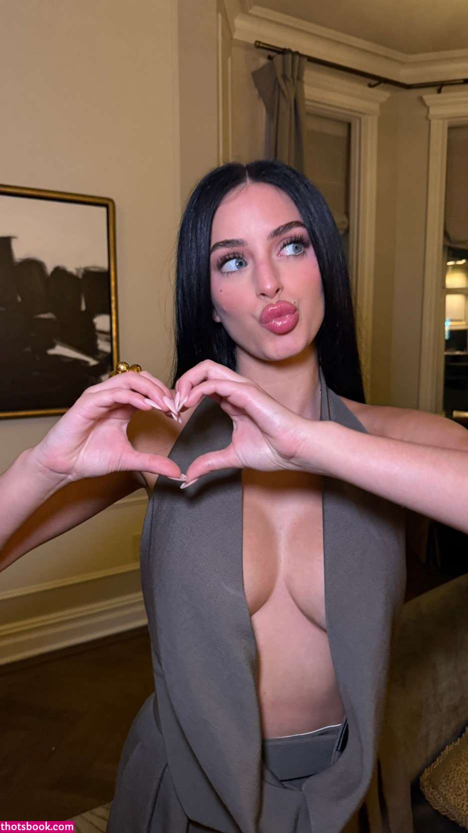 Camilla Araujo Photo #306