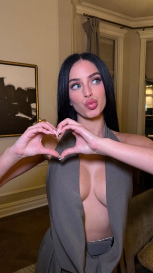 Camilla Araujo Photo #306