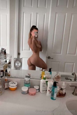 Therealbrittfit Photo #331