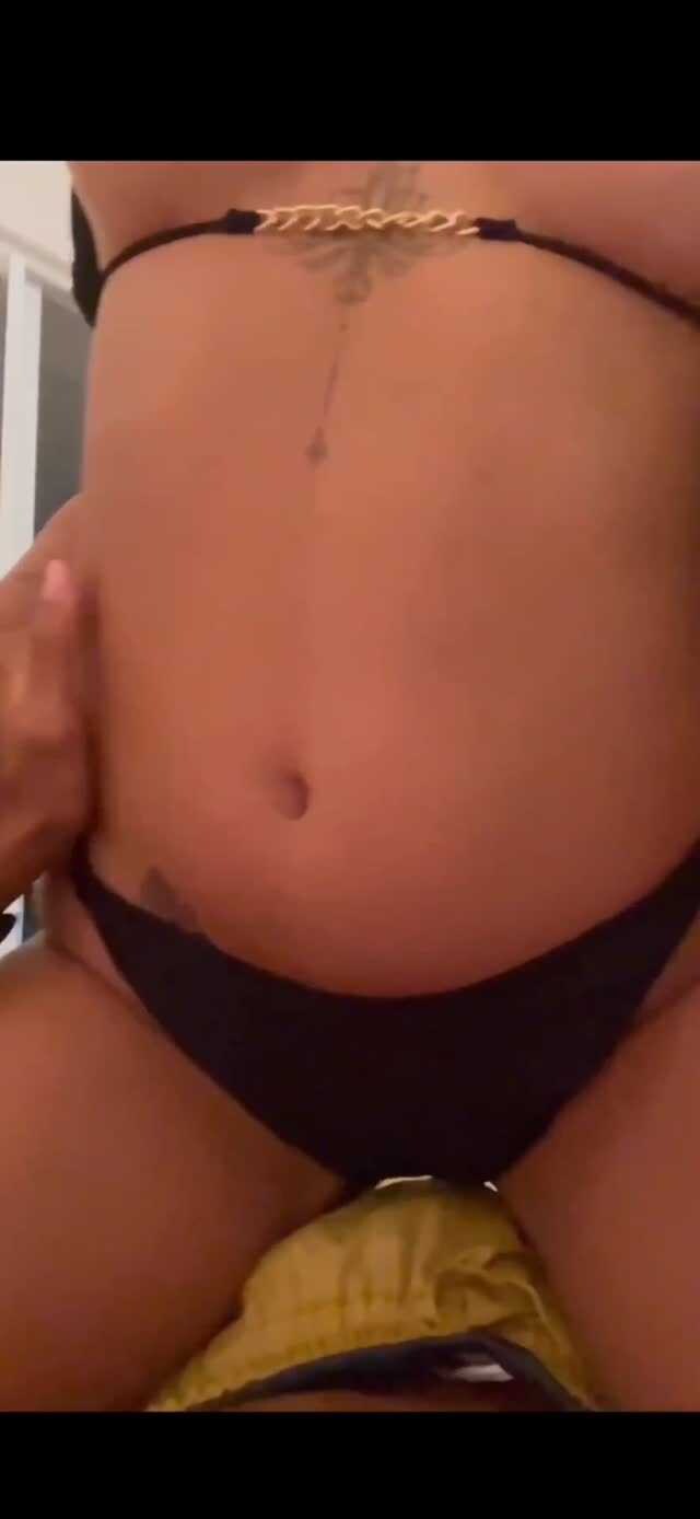 Ayarla Souza Photo #26