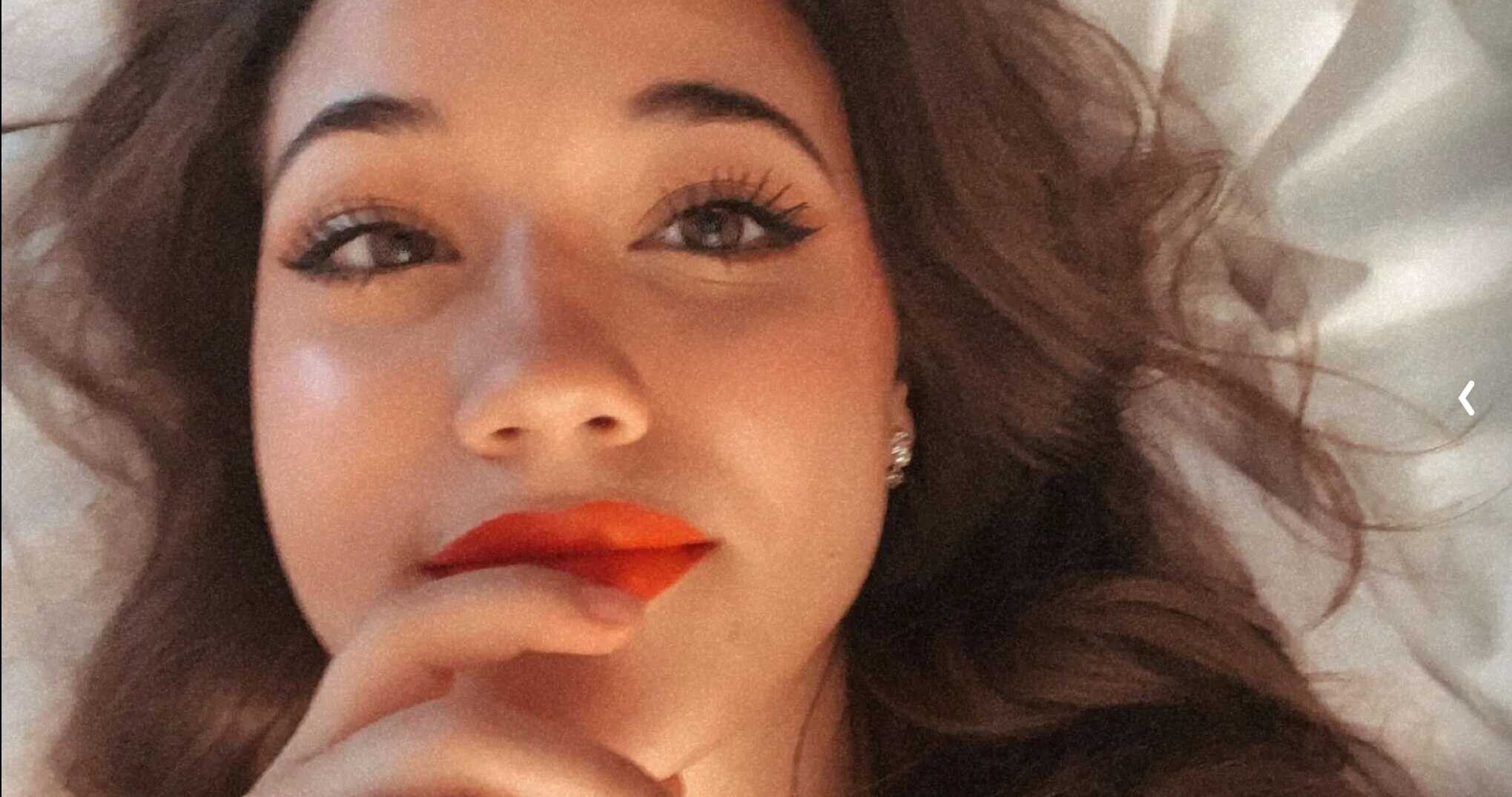 Sofia Gomez Photo #9