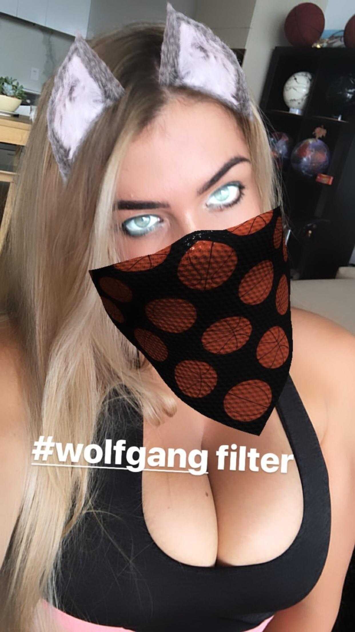 Jem Wolfie Photo #150