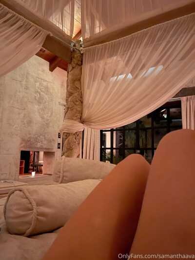 samanthaava Photo #2