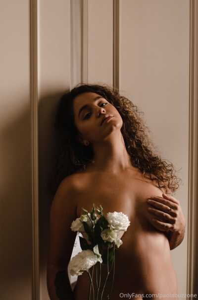 Paola Buzzone Photo #50