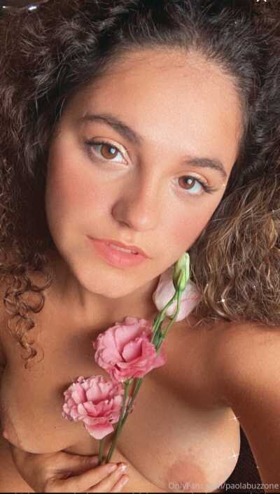 Paola Buzzone Photo #58