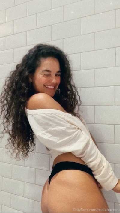 Paola Buzzone Photo #75