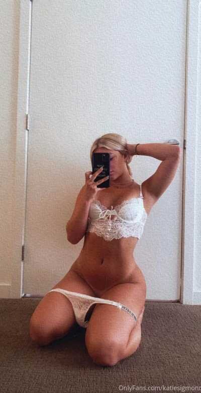 Katie Sigmond Photo #41