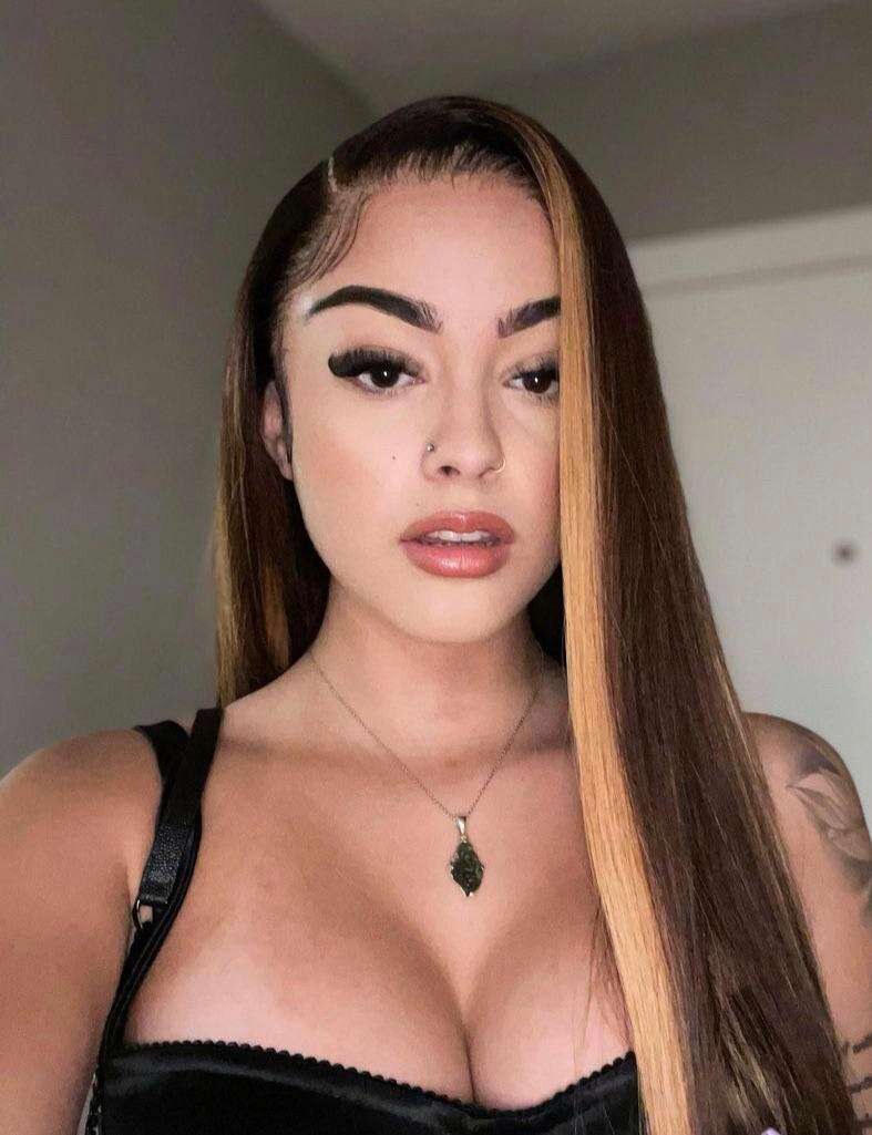 Malu Trevejo Photo #223