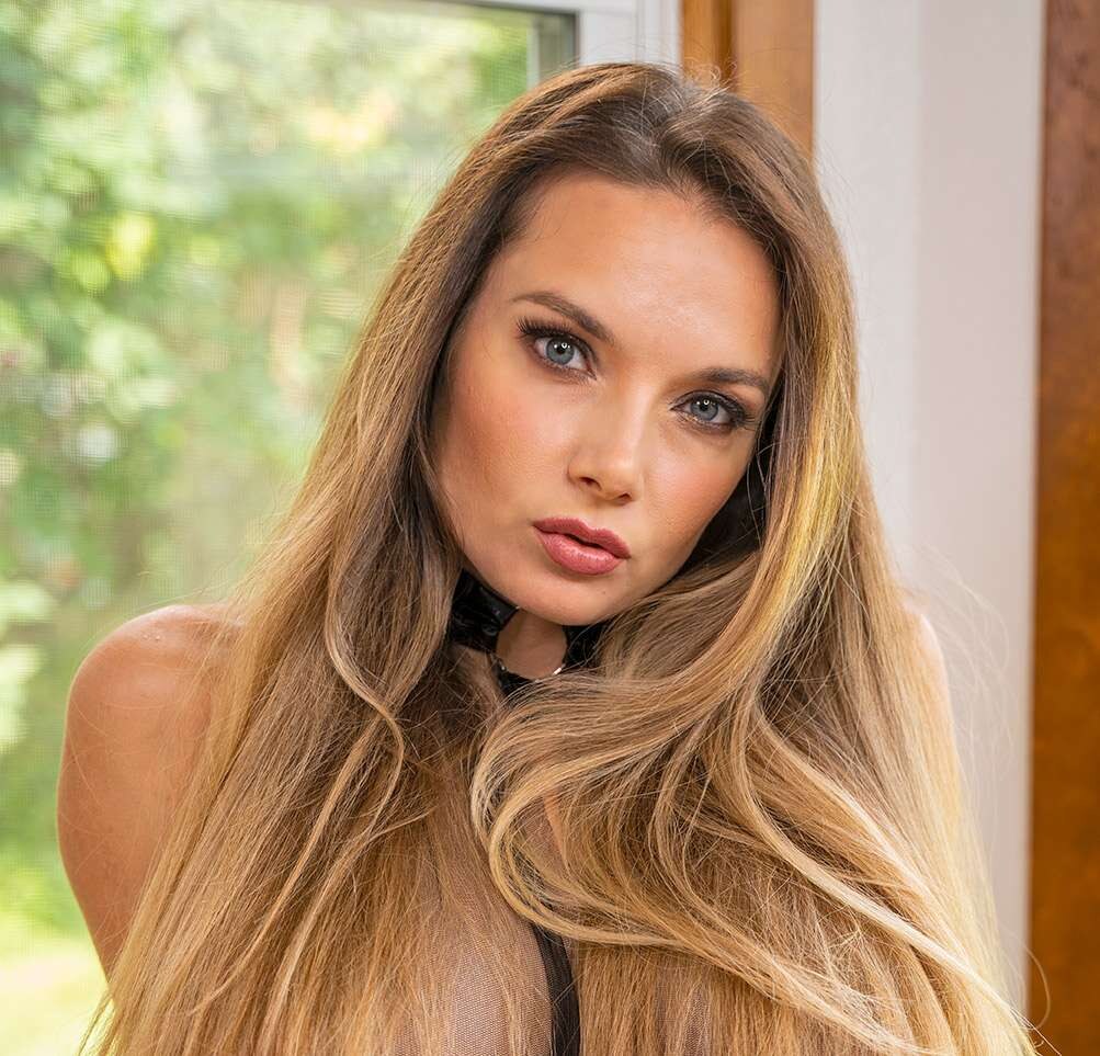 Xenia Crushova Photo #34