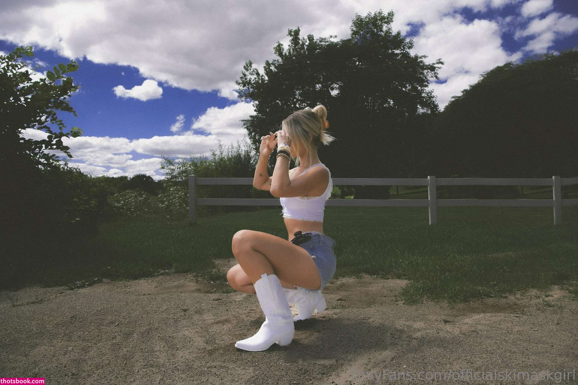 Briana Armbruster Photo #70