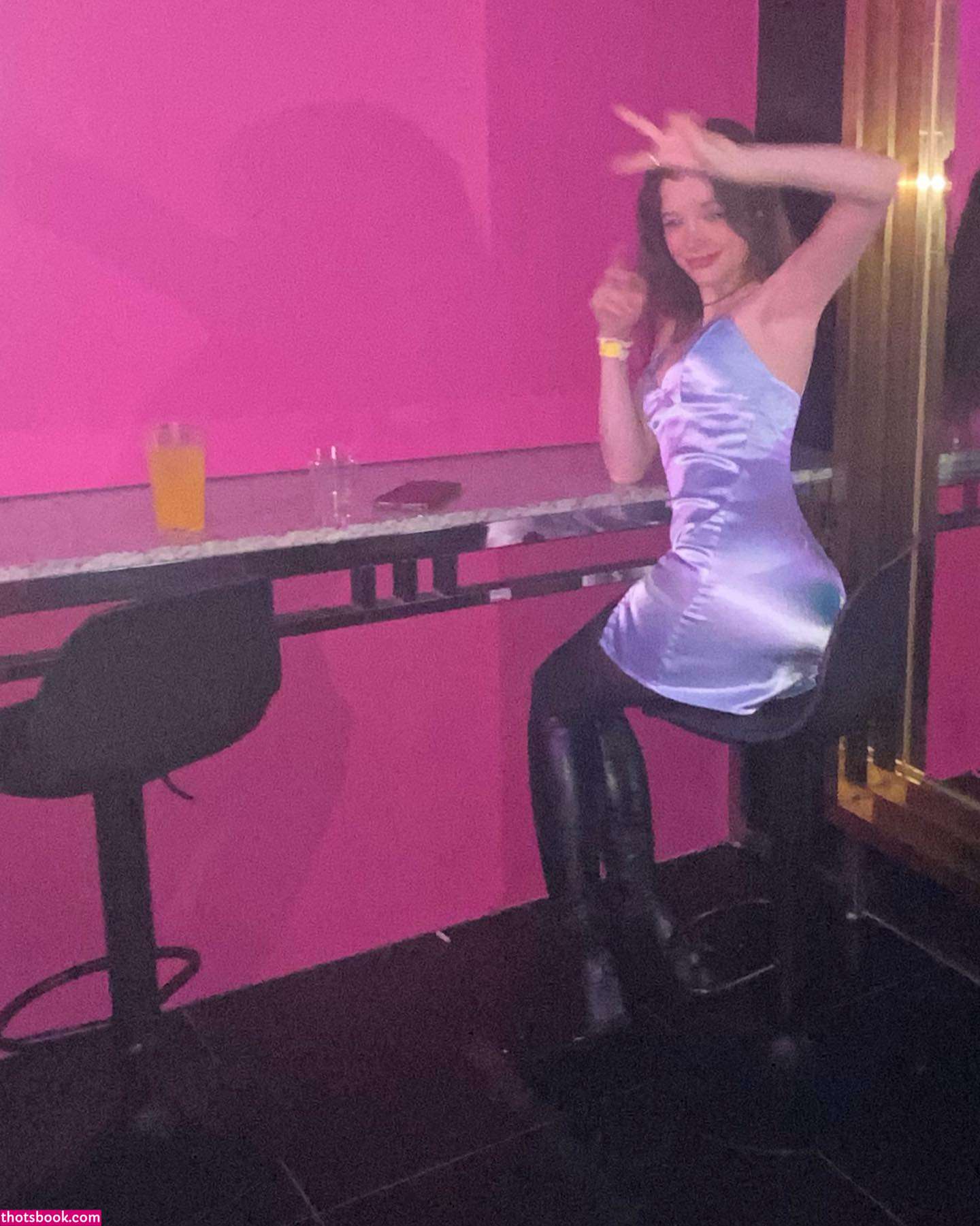 Abitrebecca Photo #19