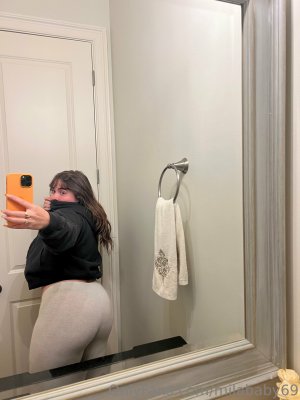 Mila Santos Photo #49