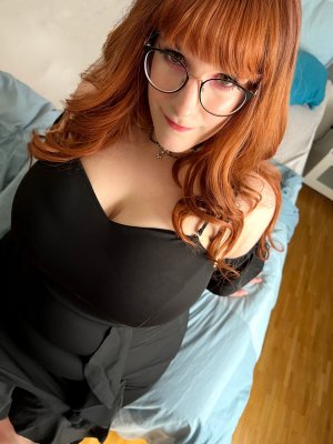 Nerdy Cinnamon Photo #6