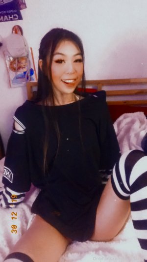 Toxicdaisies Photo #10