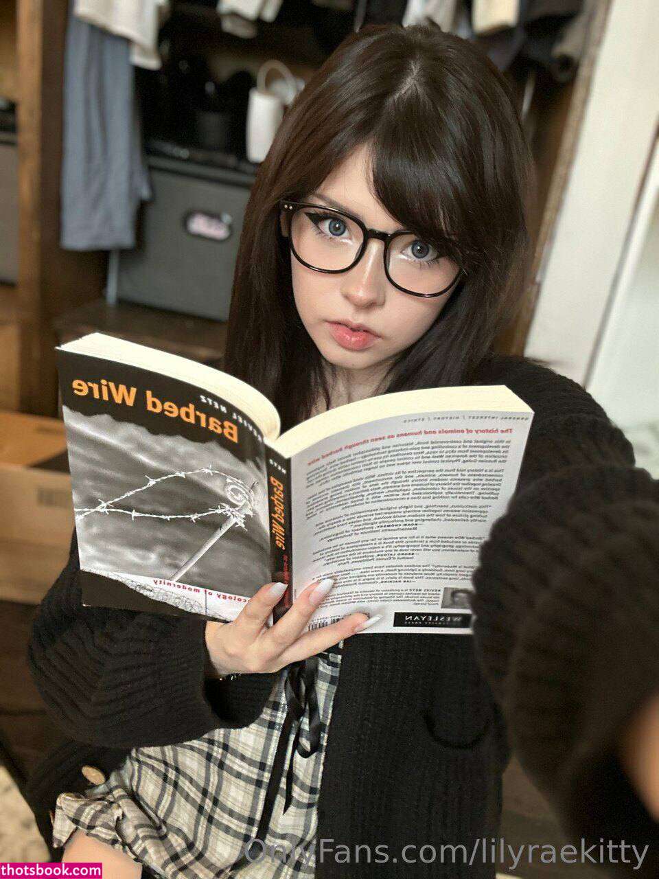 Lilyraedoll Photo #80