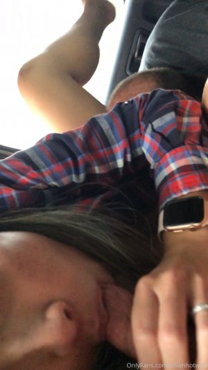 Asianhotwife Photo #29