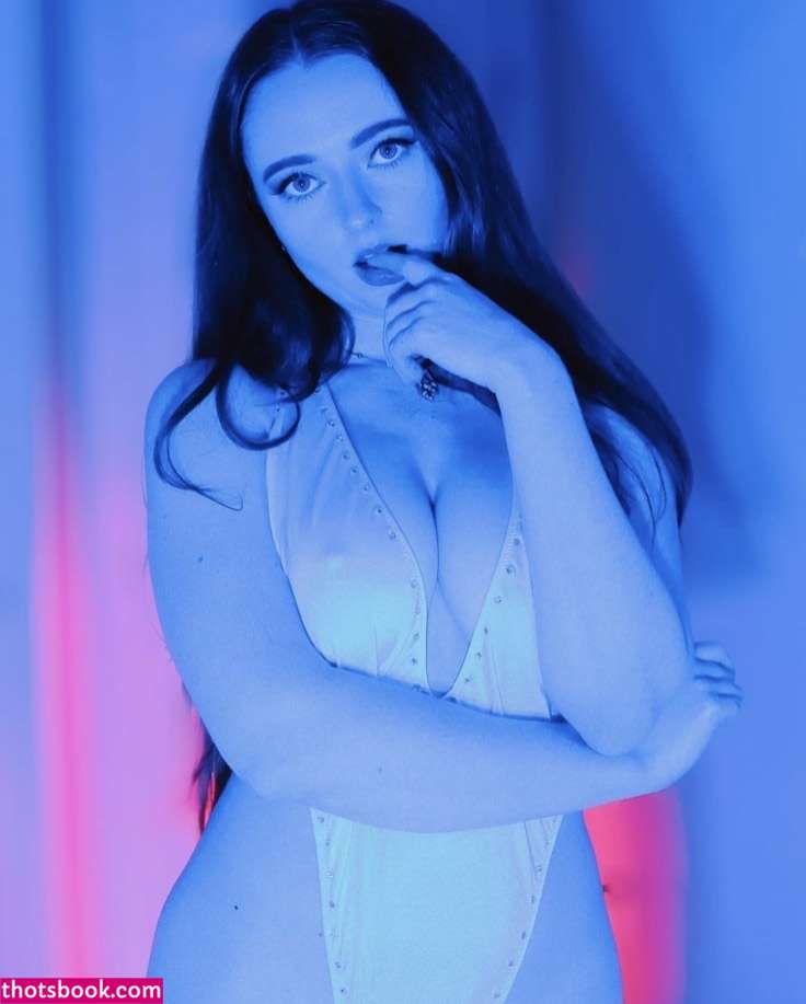 Jessie Stclaire Photo #27