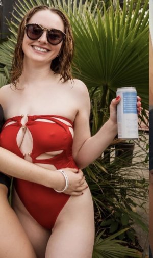 Jessie Stclaire Photo #31