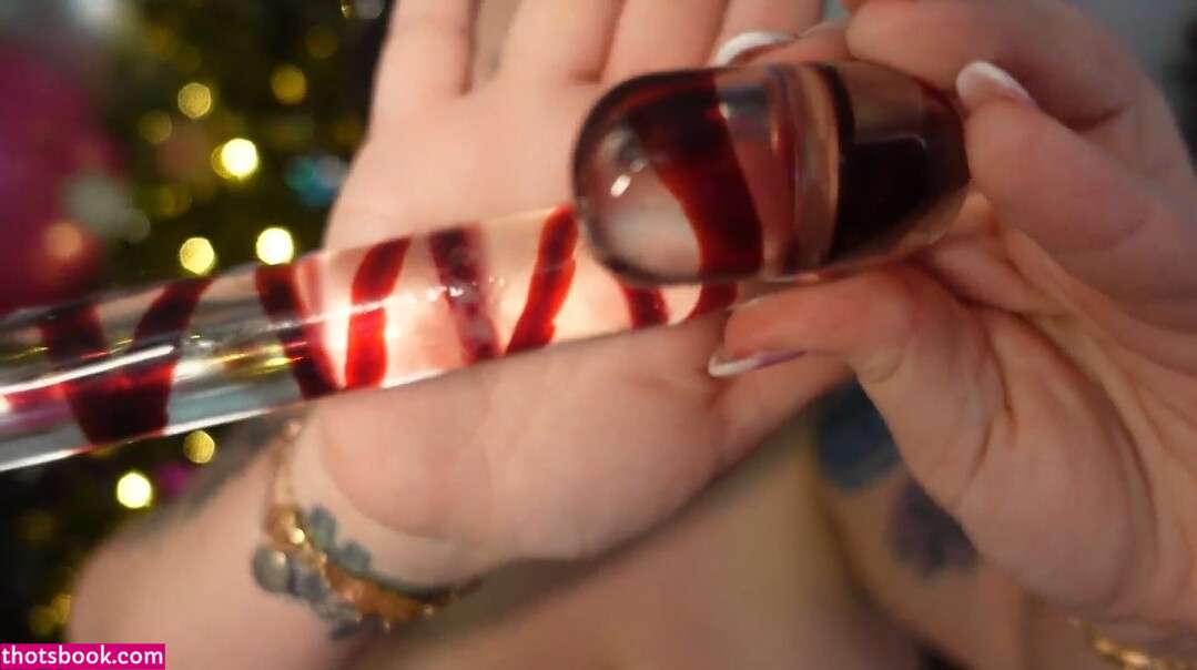 Taylor Housewifeswag Photo #30