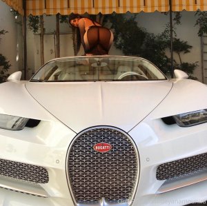 Deyana Mounira Photo #29