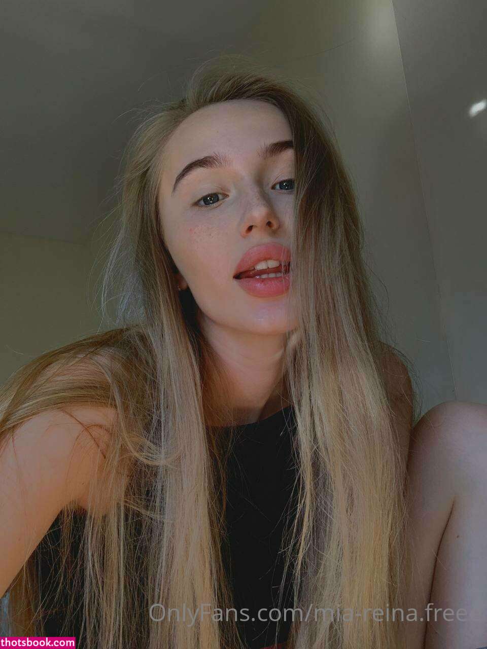 Mia Reina Photo #25