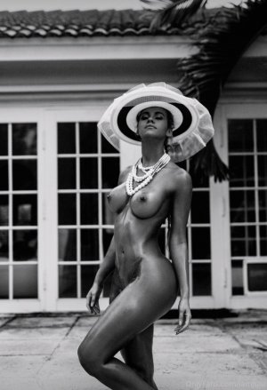 Juju Bahreis Photo #216