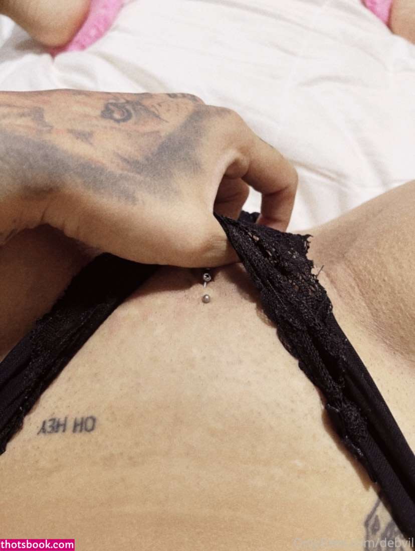 Debbyhendges Photo #18