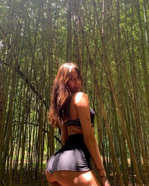 Fernanda Mota Farhat Photo #104