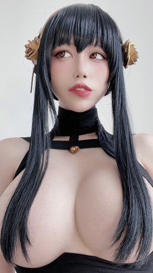 Ain Nguyen Photo #46