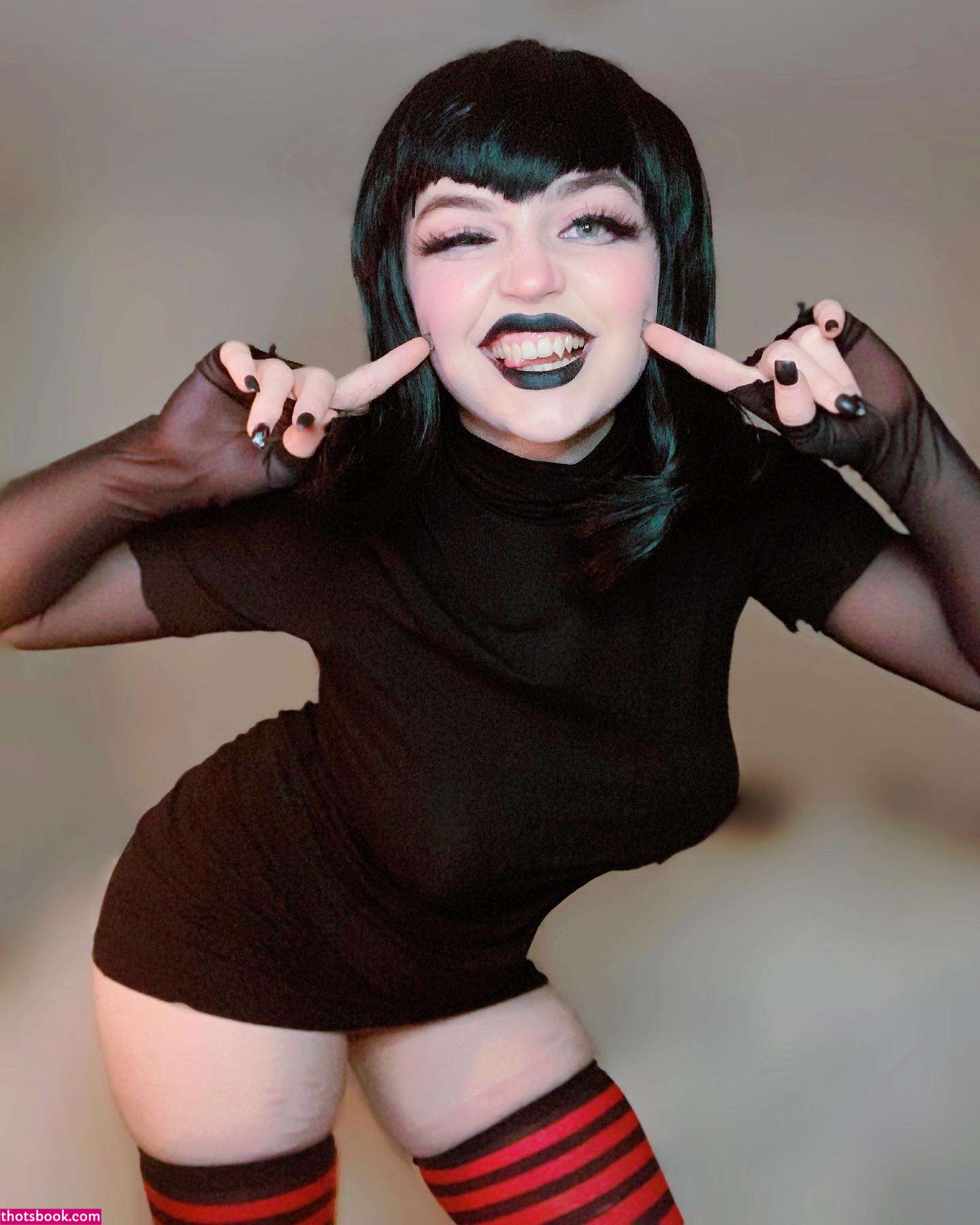 Queennephilim Photo #22