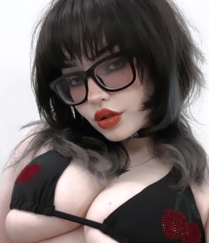 Queennephilim Photo #25