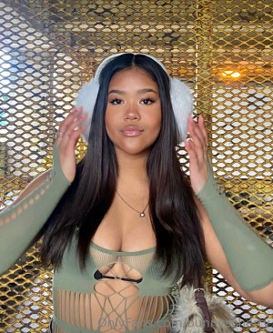 Bunnyscherry Photo #35