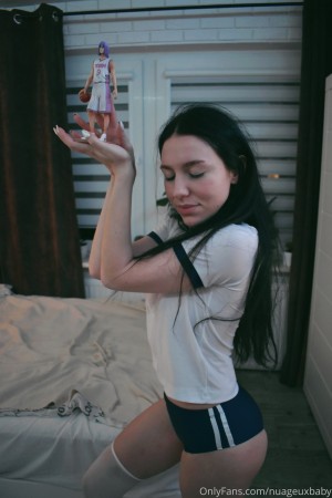 Nuageuxbaby Photo #6