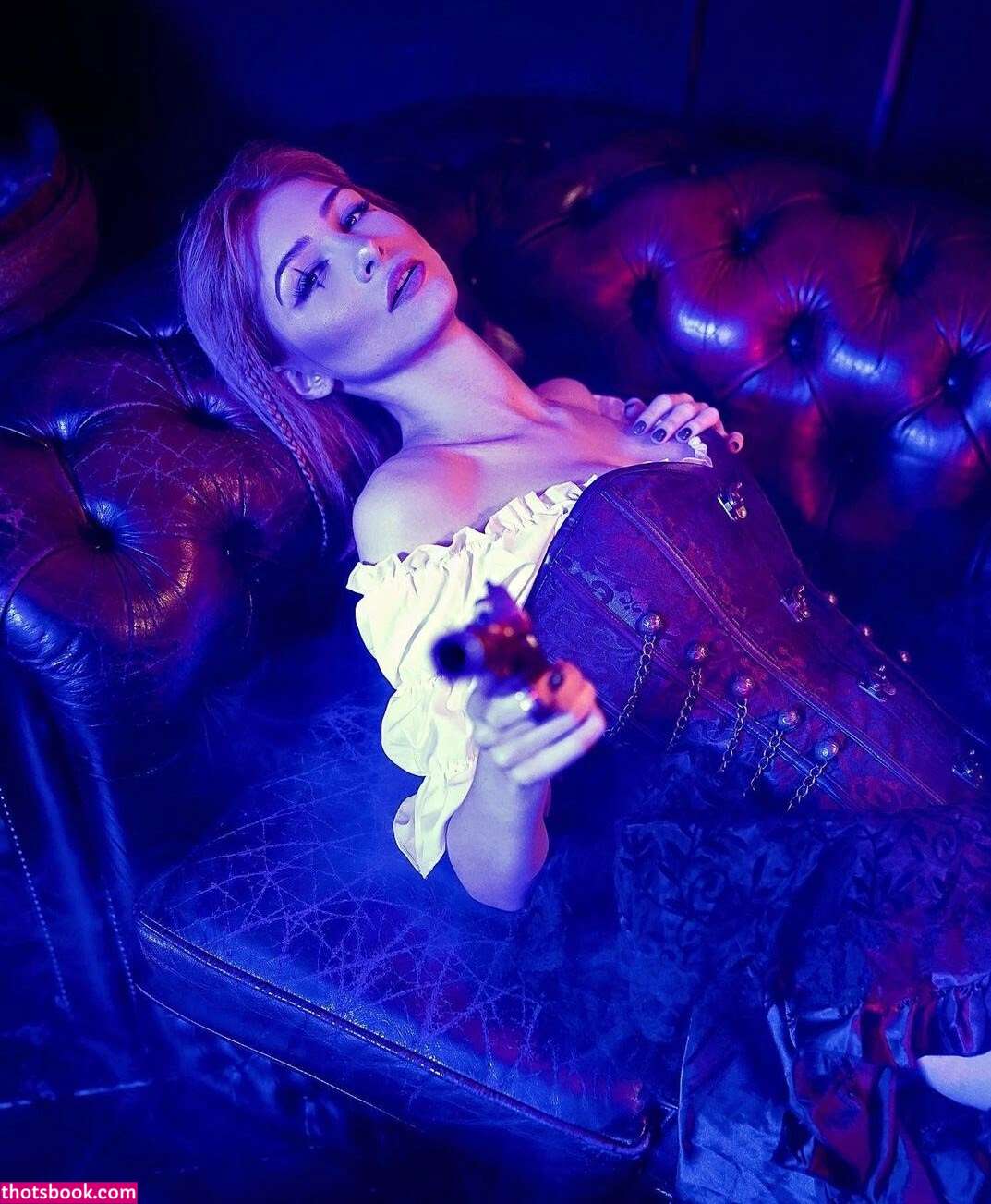 Linaroeschr Photo #37